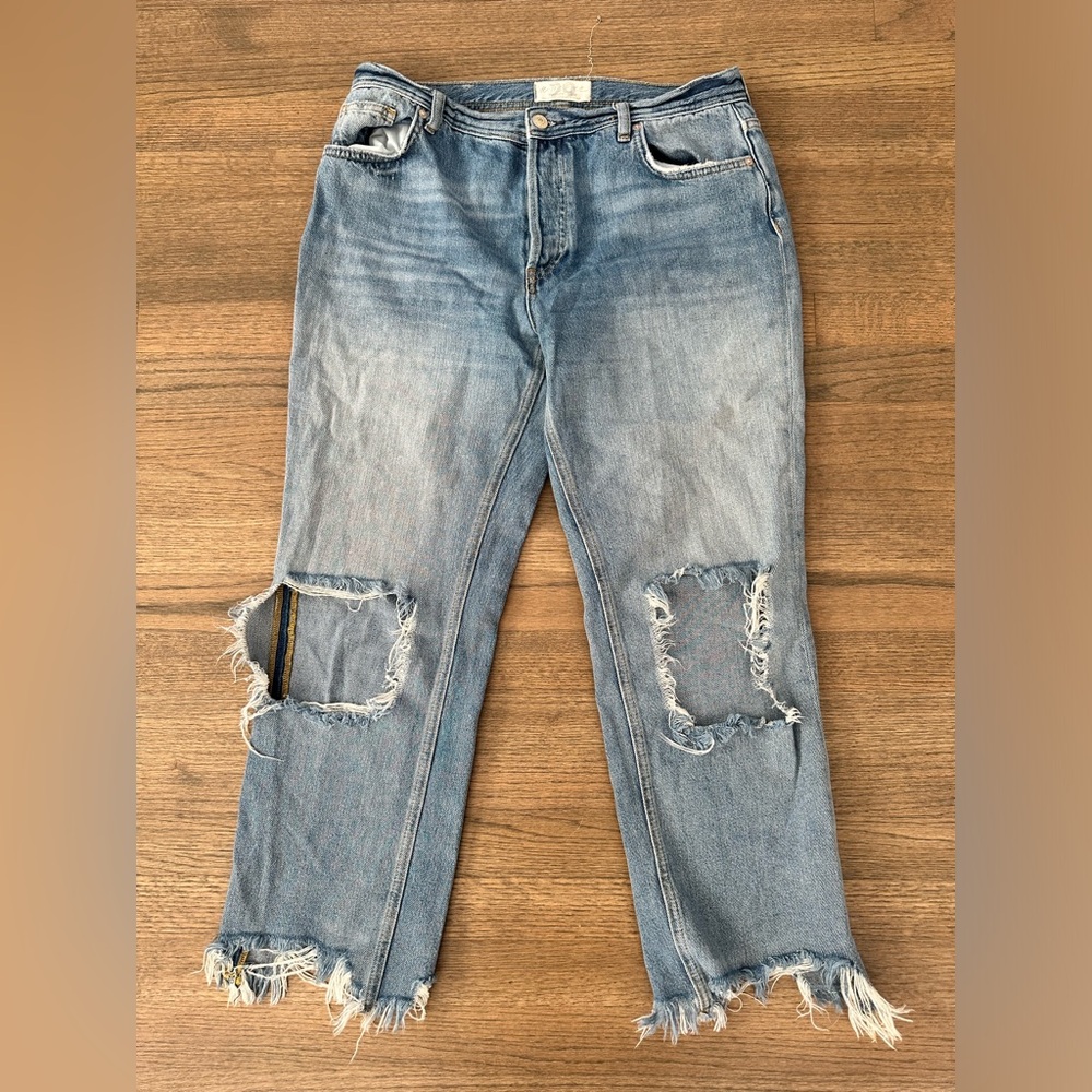 We the Free Distressed Mom Jeans with Raw Hem-Size 29
